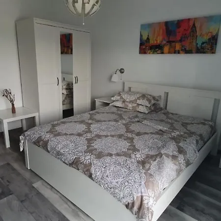 アパート Illy Evo Apartament ナボダリ
