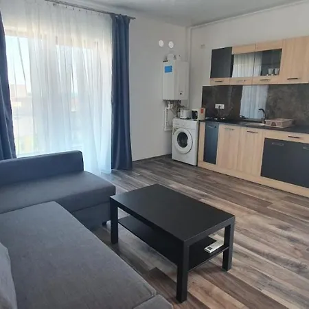 Illy Evo Apartament *